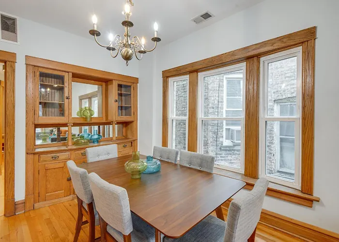 1 Mi To Wrigley! Quintessential Chi-town Greystone Ferienhaus Chicago